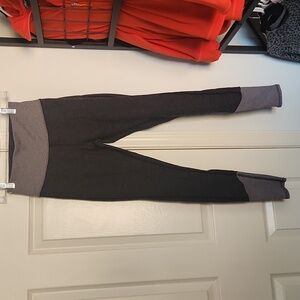 ALO YOGA High-waist Alosoft Colorblock Lounge Leggings Gray Small